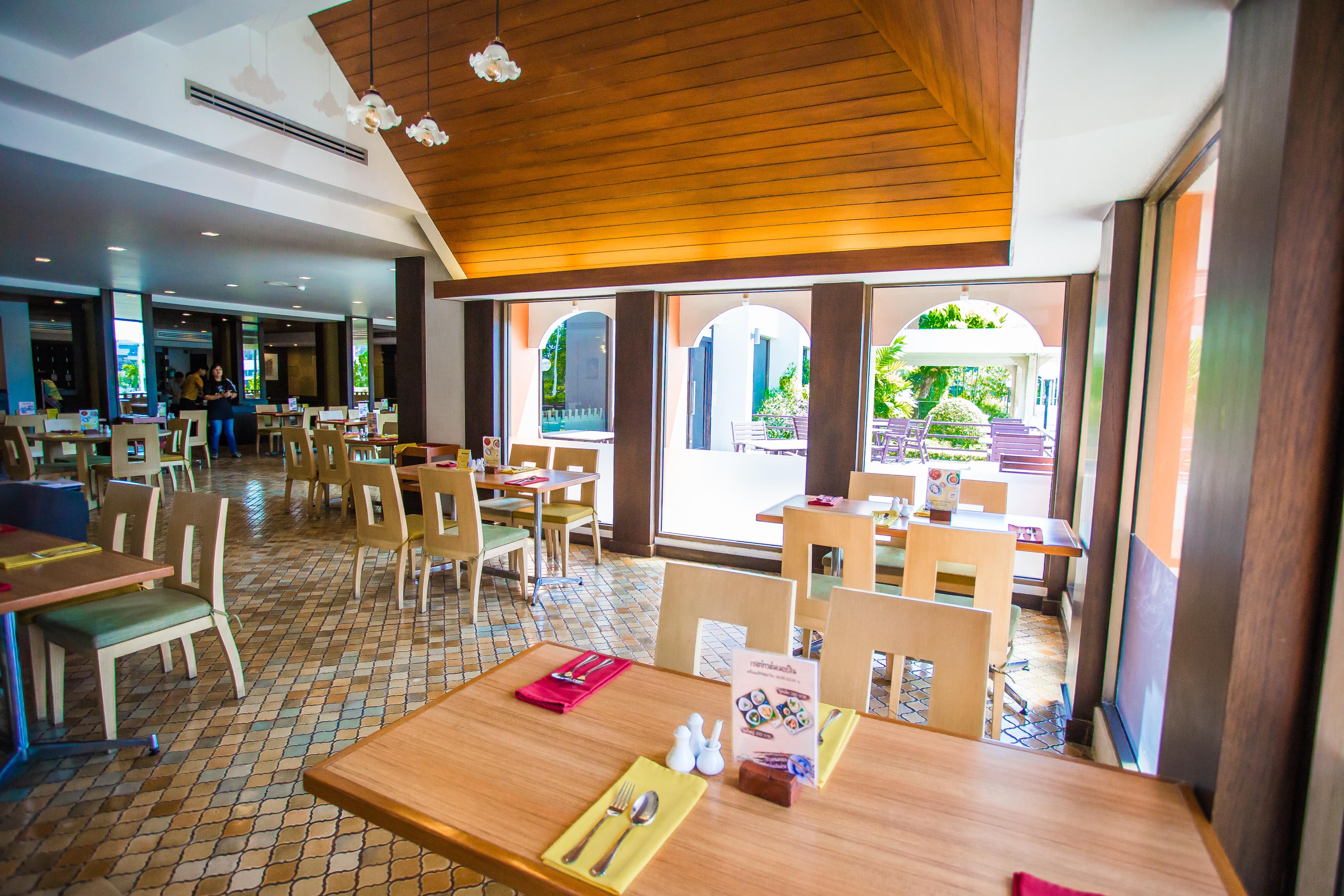 PHUKET MERLIN PHUKET 4* (Thailand) - from US$ 27 | BOOKED